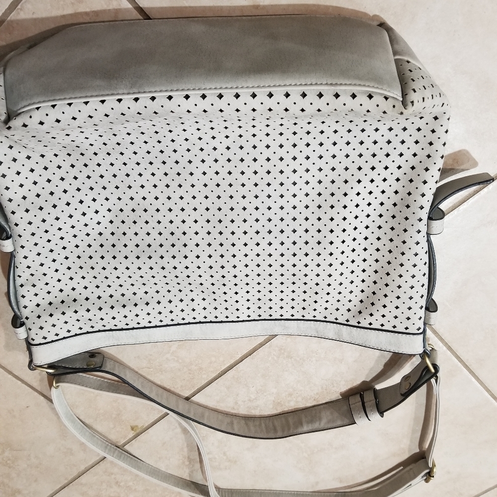 Gray shoulder bag